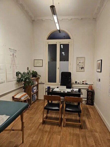 Bureau dans Rennes à vendre - Photo de l’immeuble – Image 3 sur 6
