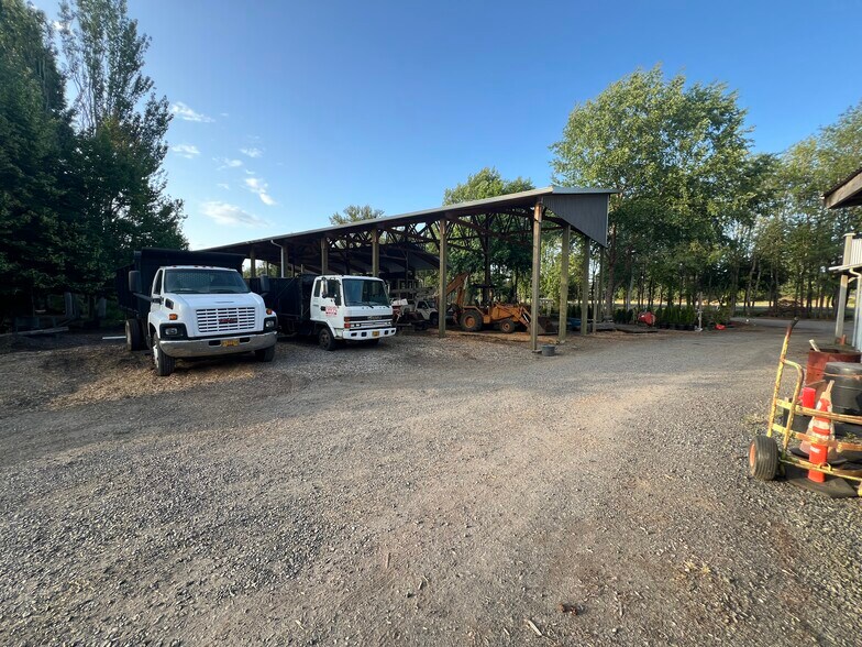 30735 SE River Mill Rd, Estacada, OR à vendre - Photo de l’immeuble – Image 3 sur 6