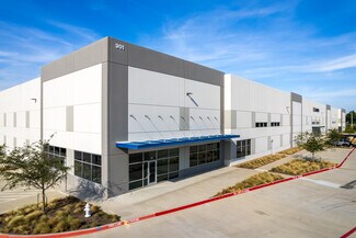 Plus de détails pour 301 Vista Ridge Mall Dr, Lewisville, TX - Industriel/Logistique à louer