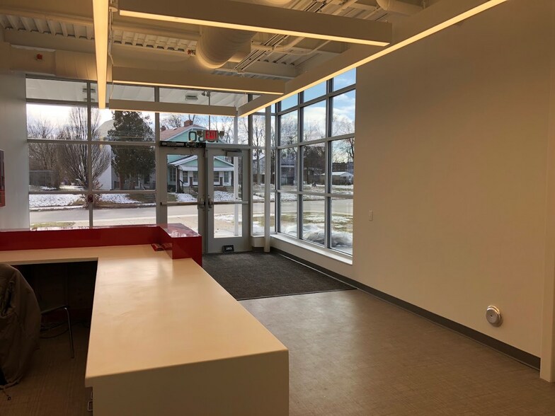 1330 Atcheson St, Columbus, OH à louer - Photo de l’immeuble – Image 2 sur 8