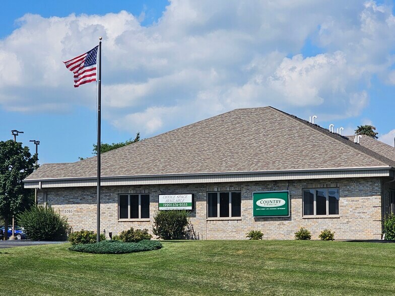 5793 W Grande Market Dr, Appleton, WI à louer - Photo de l’immeuble – Image 2 sur 8