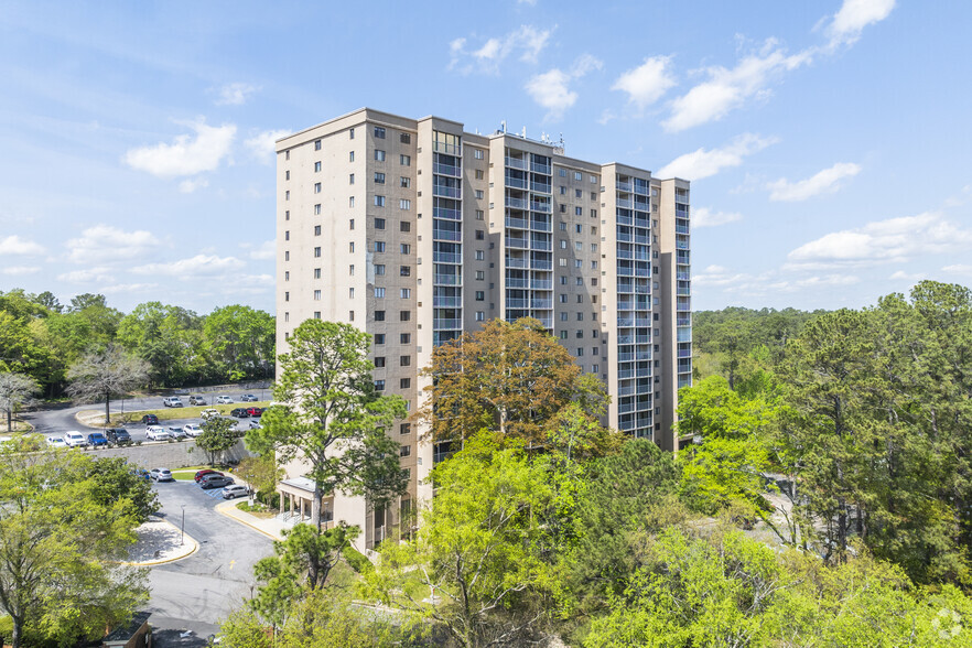 1825 St. Julian Pl, Columbia, SC à louer - Photo principale – Image 1 sur 5
