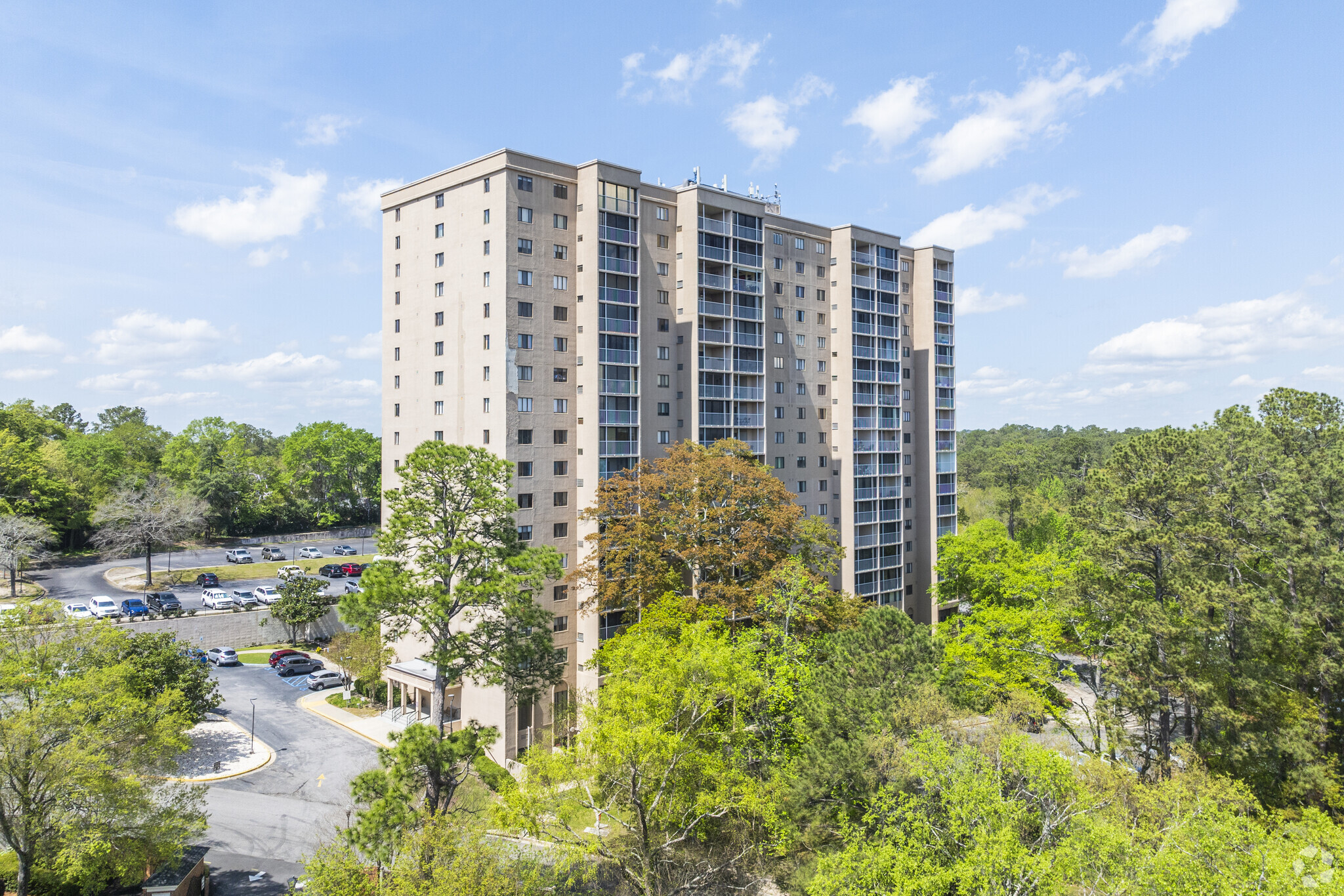 1825 St. Julian Pl, Columbia, SC à louer Photo principale– Image 1 sur 6