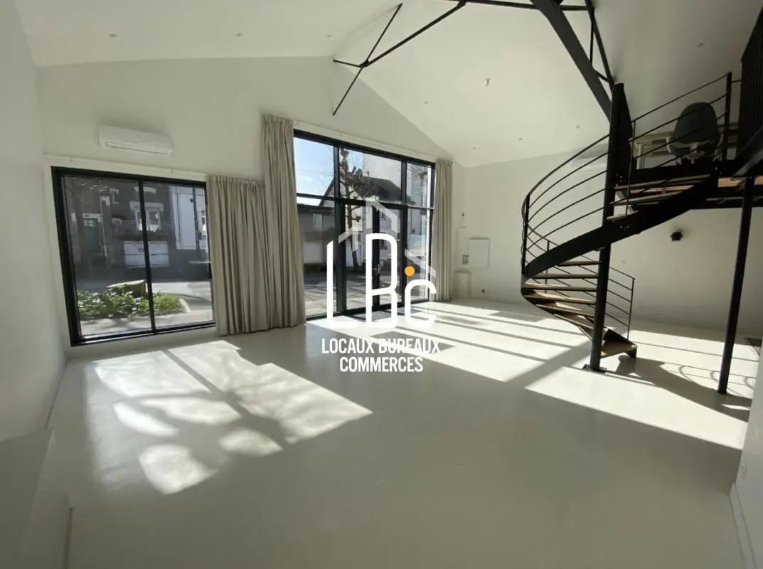 Local commercial dans Nantes à louer Photo intérieure– Image 1 sur 22