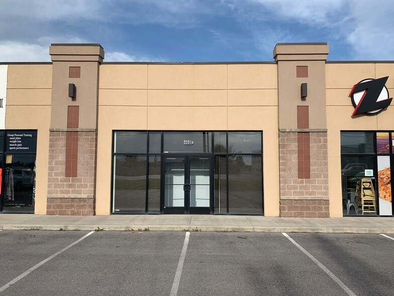 460 N Redwood Rd, North Salt Lake, UT à vendre - Photo de l’immeuble – Image 3 sur 4