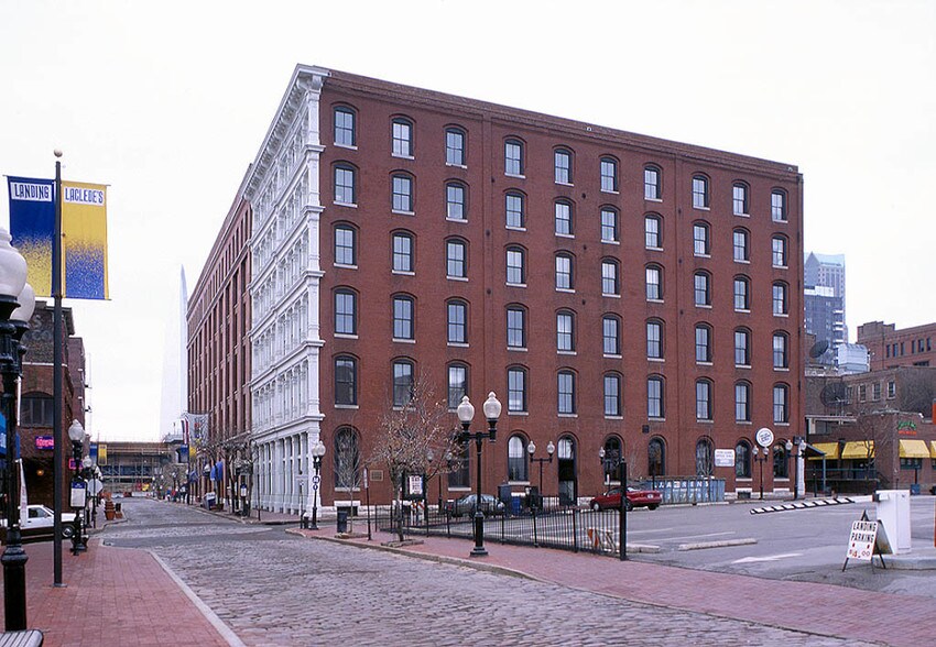 719-727 N 1st St, Saint Louis, MO à louer - Photo de l’immeuble – Image 2 sur 9