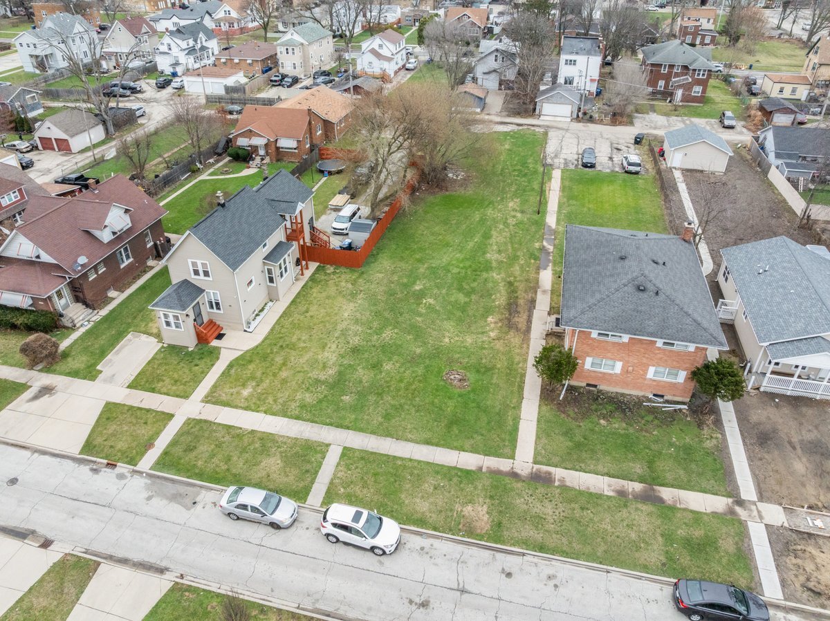 1725 Lincoln St, North Chicago, IL à vendre Photo principale– Image 1 sur 2
