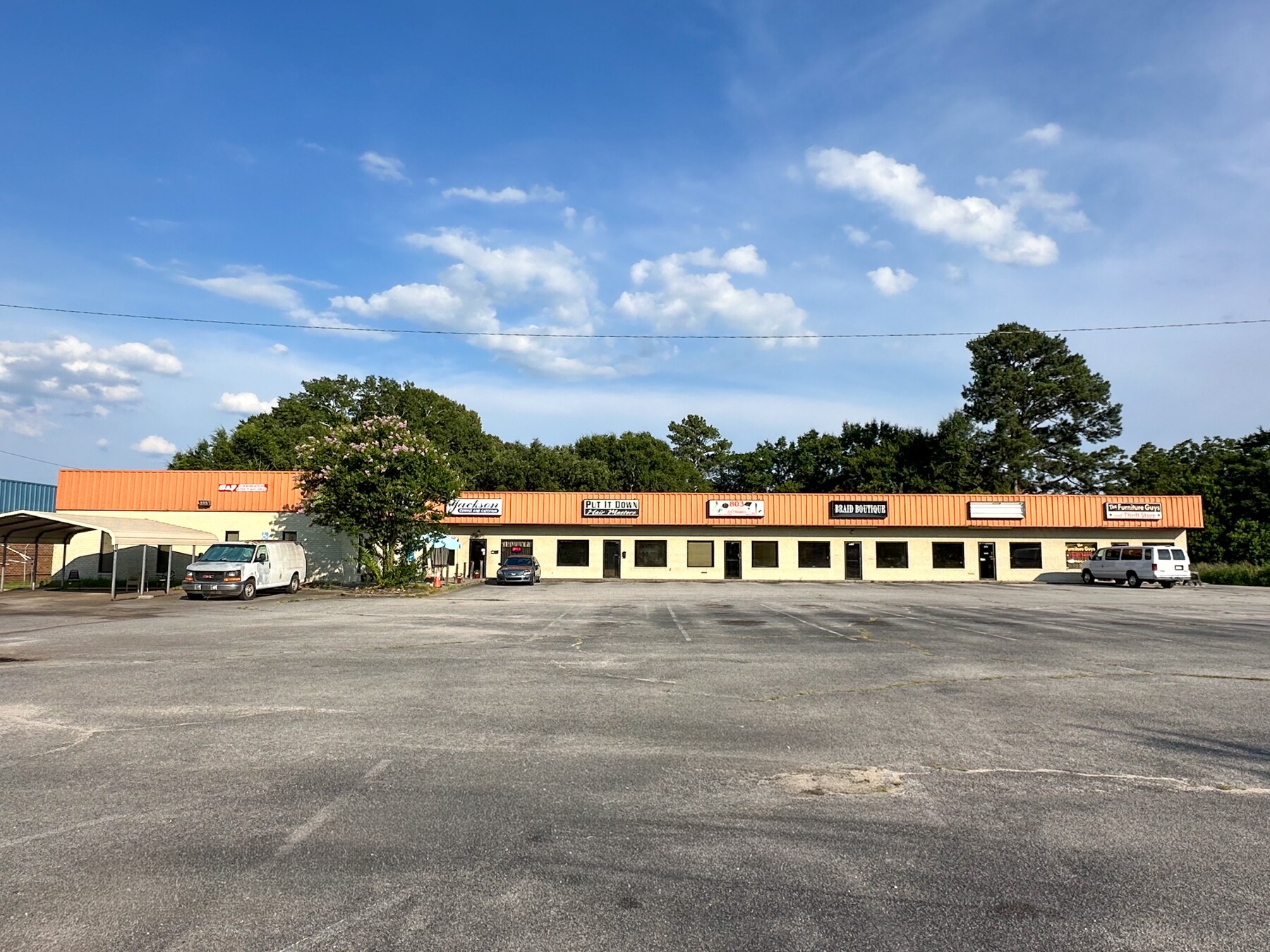 4666-4678 Broad St, Sumter, SC à vendre Photo de l’immeuble– Image 1 sur 57