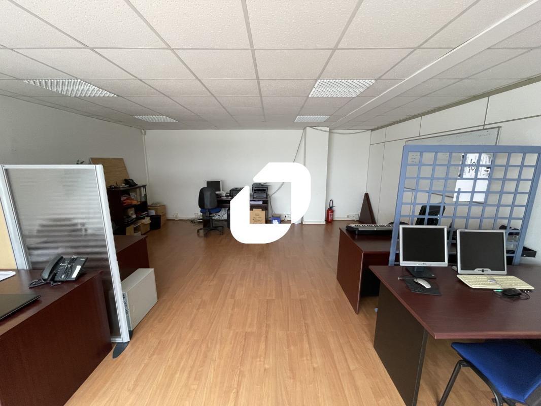 Bureau dans Boissy-Saint-Léger à vendre Photo intérieure– Image 1 sur 10