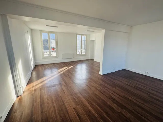 Bureau dans Paris à louer Photo de l’immeuble– Image 1 sur 23