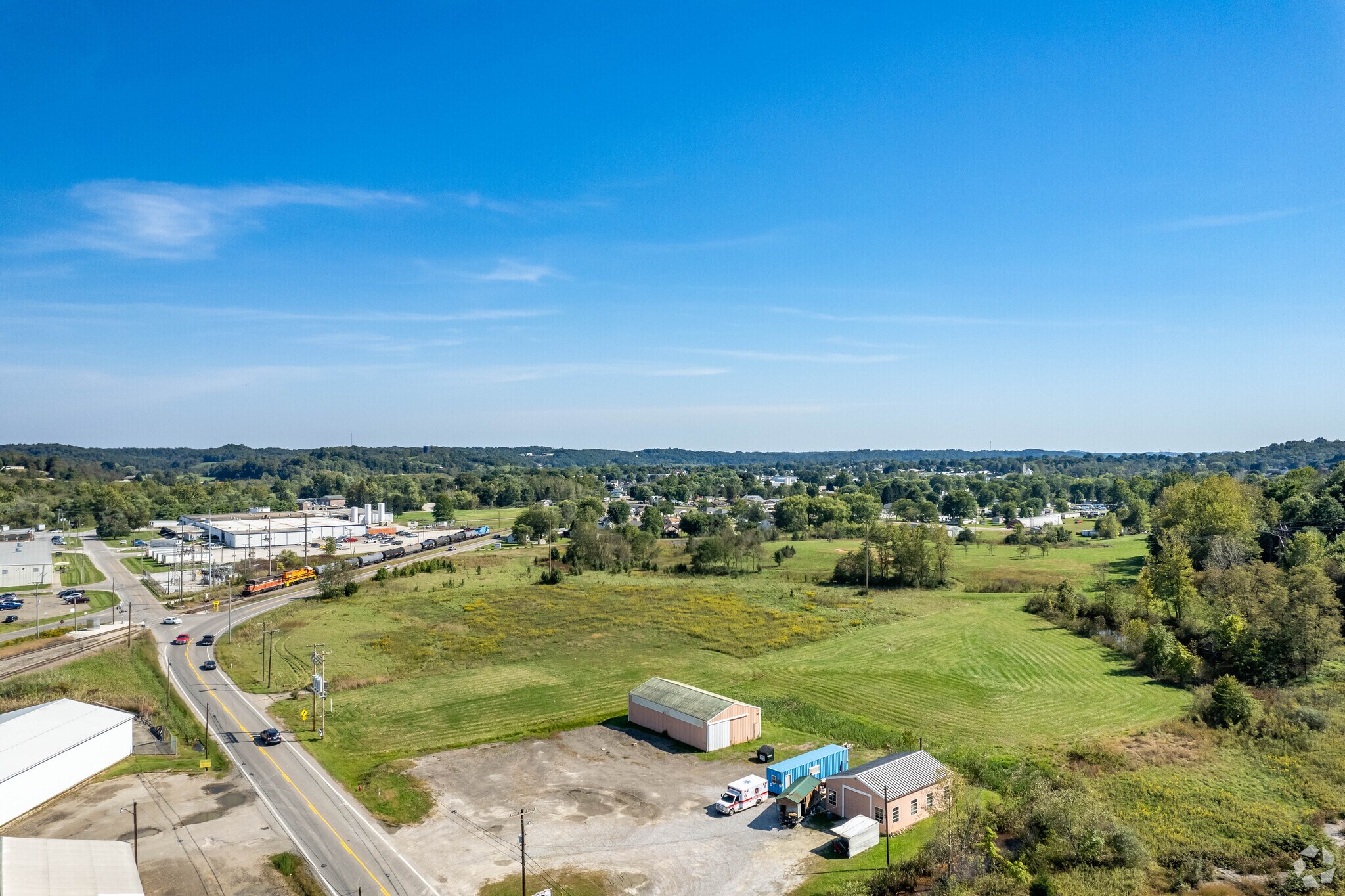 60691 Southgate Rd, Byesville, OH à vendre Photo de l’immeuble– Image 1 sur 9