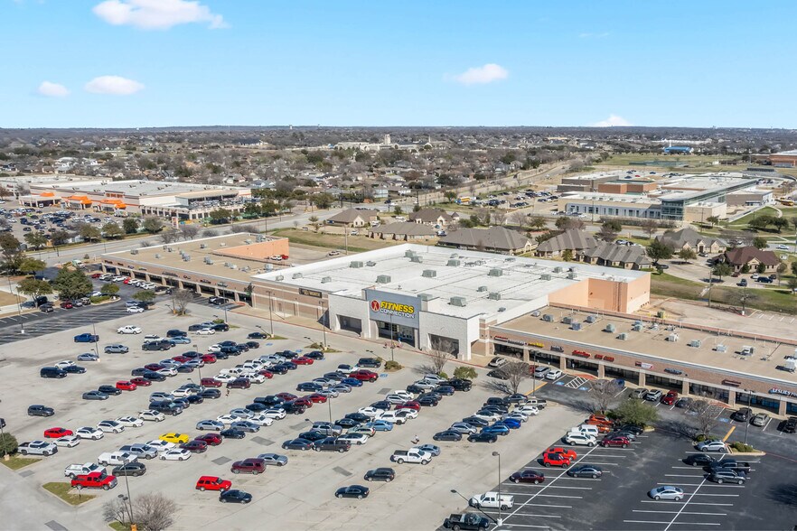 8428 Denton Hwy, Watauga, TX à vendre - Photo de l’immeuble – Image 3 sur 5