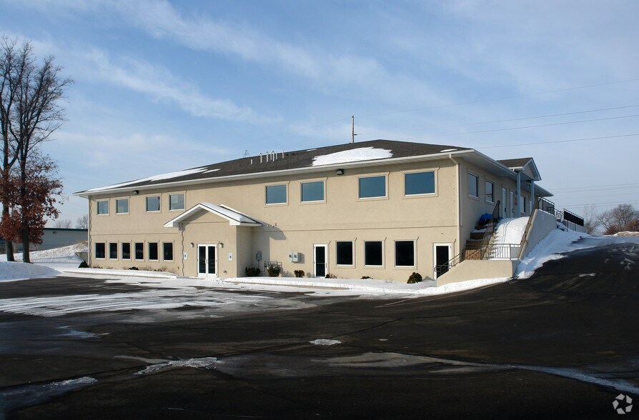 23671 NW St Francis Blvd & NW Ambassador Blvd, Saint Francis, MN à louer - Photo de l’immeuble – Image 3 sur 18