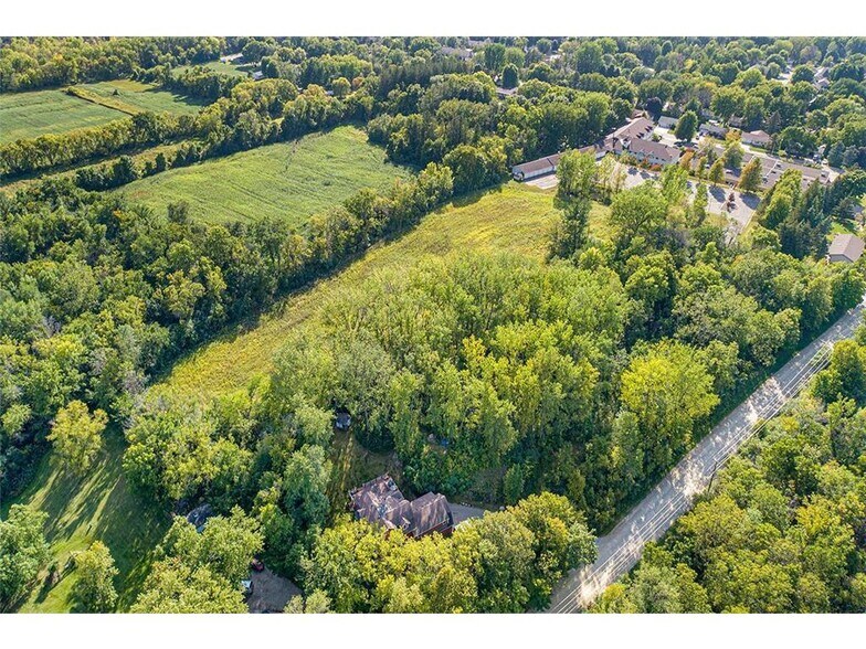 14xx Division St, Faribault, MN à vendre - Aérien – Image 2 sur 8