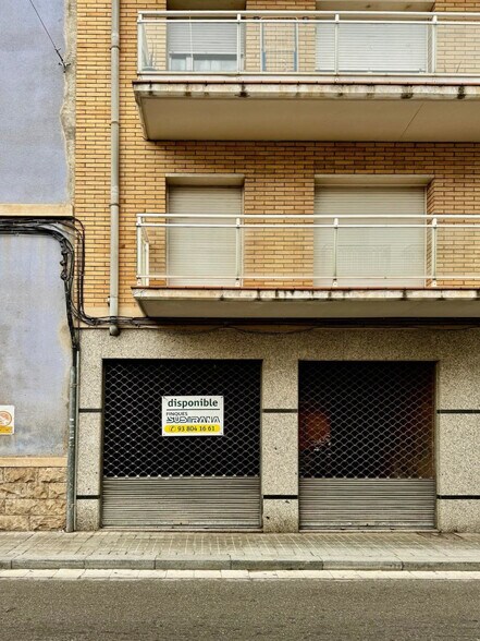 Local commercial dans Igualada, Barcelona à louer - Photo de l’immeuble – Image 2 sur 2