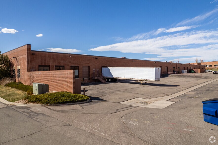 10855 Dover St, Westminster, CO à louer - Photo de l’immeuble – Image 3 sur 8