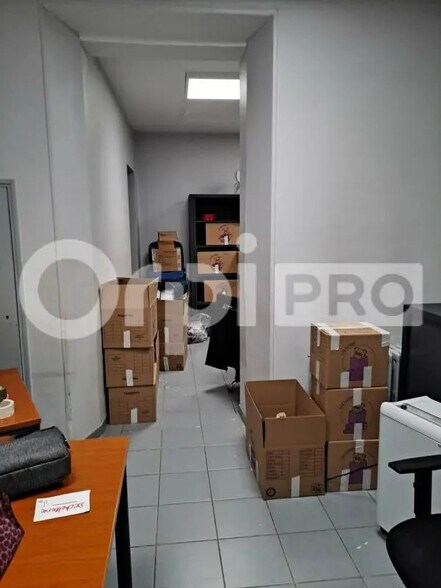 Bureau dans Épernay à louer - Photo de l’immeuble – Image 2 sur 5