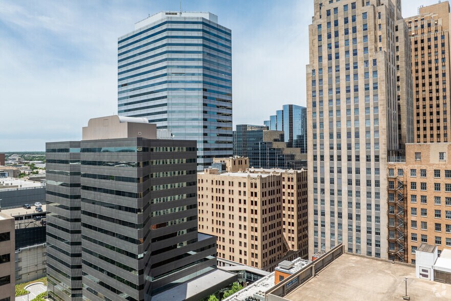 119 N Robinson Ave, Oklahoma City, OK à louer - Photo de l’immeuble – Image 3 sur 6