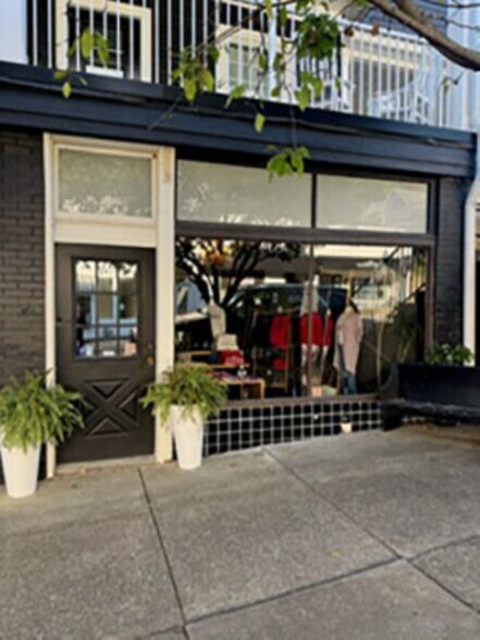 100-106 State St, Newburgh, IN à louer - Photo de l’immeuble – Image 1 sur 11