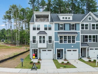 Plus de détails pour 1007 Blackthorn Ln, Durham, NC - Logement à vendre
