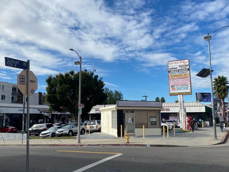 7300 W Sunset Blvd, Los Angeles, CA à louer - Photo de l’immeuble – Image 2 sur 17