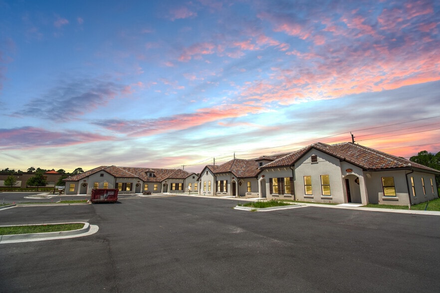 444 Paseo Reyes Dr, Saint Augustine, FL à louer - Photo de l’immeuble – Image 3 sur 14