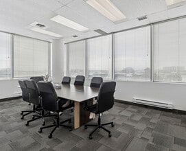 5100 Orbitor Dr, Mississauga, ON à louer Photo intérieure– Image 2 sur 13