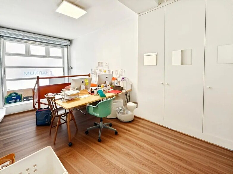 Bureau dans Paris à louer - Photo de l’immeuble – Image 1 sur 6