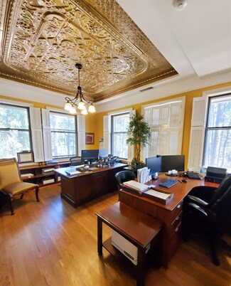 Plus de détails pour 565 Brunswick Rd, Grass Valley, CA - Bureau à vendre