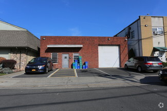 Plus de détails pour 205 E 11th Ave, Roselle, NJ - Industriel/Logistique à louer