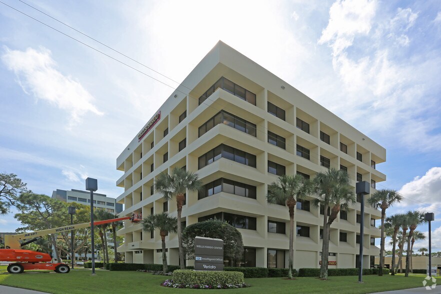4440 PGA Blvd, Palm Beach Gardens, FL à louer - Photo de l’immeuble – Image 3 sur 31