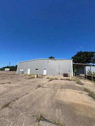 Plus de détails pour 2300 US-259 BUS, Kilgore, TX - Industriel/Logistique à louer