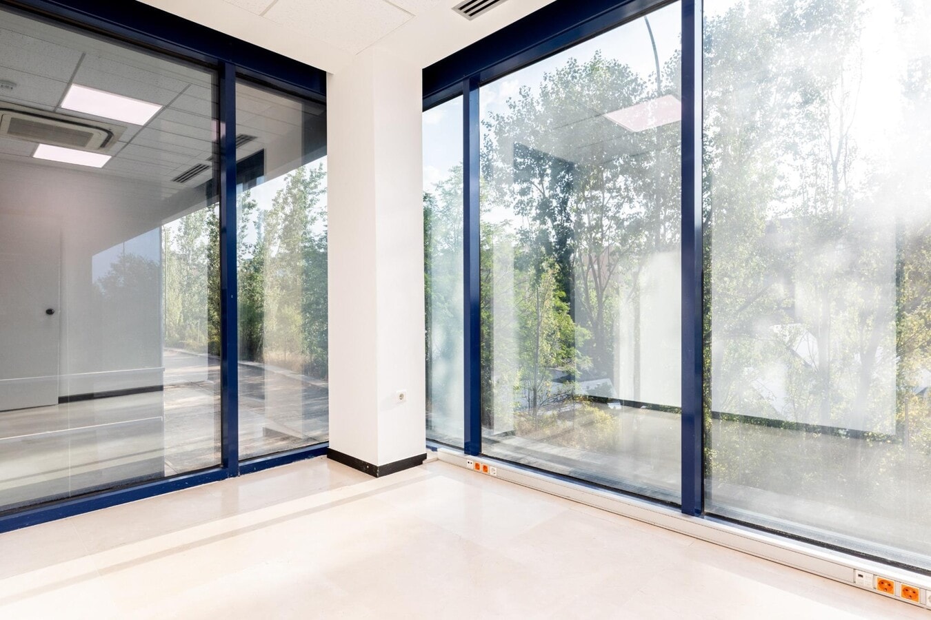 Madrid, MAD 28023 - Lot 01 - - Photo intérieure - Image 1 of 24