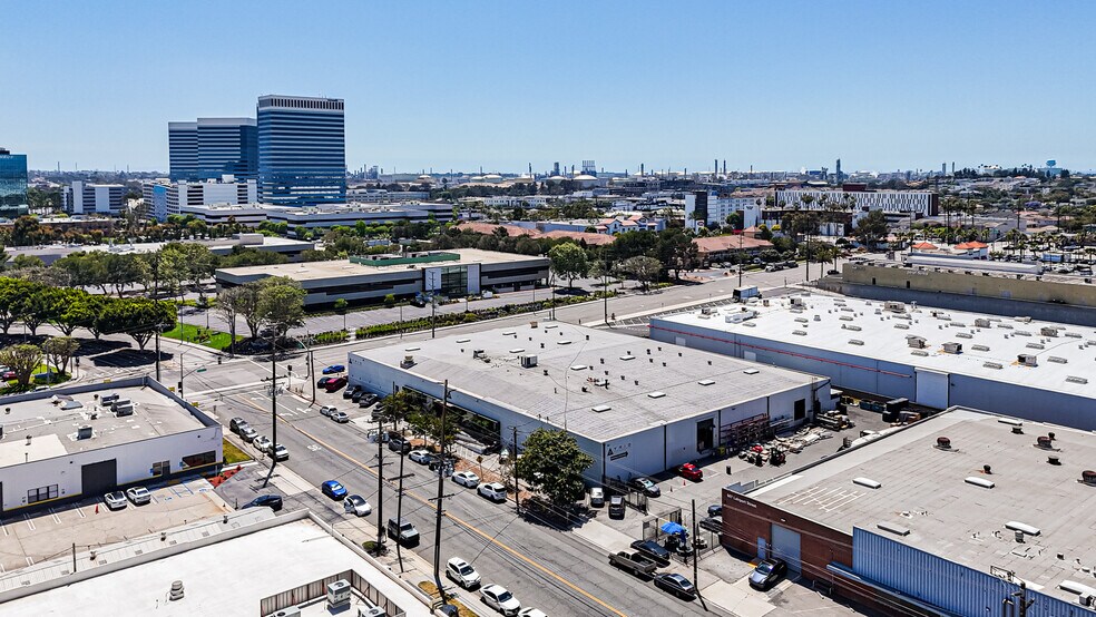 601 Lairport St, El Segundo, CA à louer - Photo de l’immeuble – Image 2 sur 24