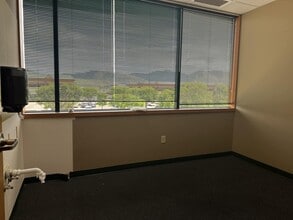 2687 Palmer St, Missoula, MT à louer Photo de l’immeuble– Image 2 sur 11