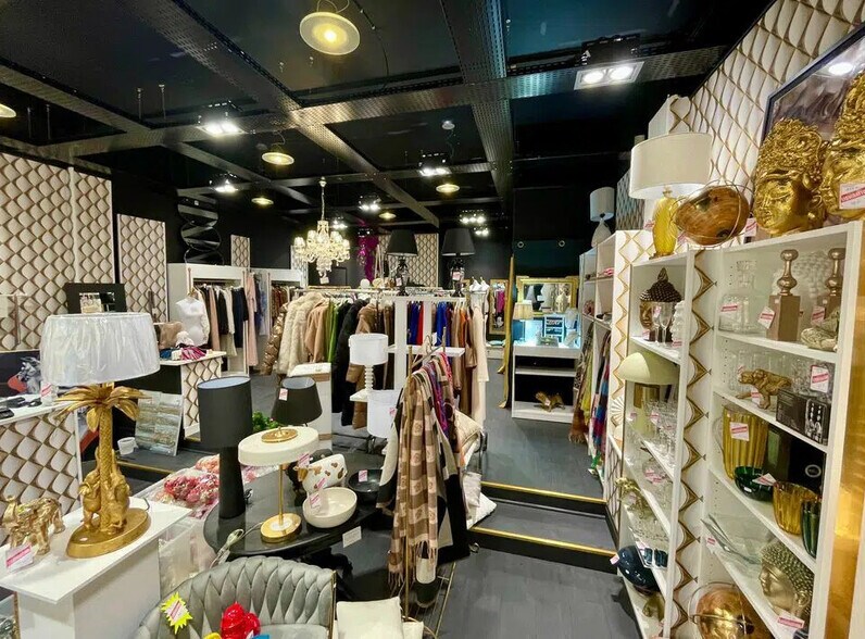 Local commercial dans Le Havre à louer - Photo intérieure – Image 2 sur 2