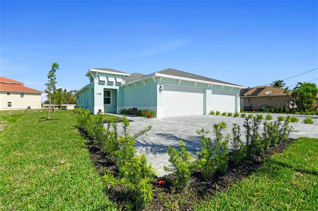 1107 SE 38th St, Cape Coral, FL à vendre Photo principale– Image 1 sur 36
