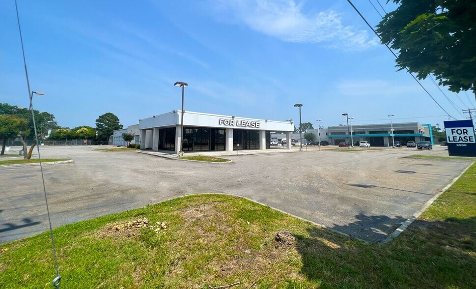 3500 Holland Rd, Virginia Beach, VA à vendre - Photo principale – Image 1 sur 7