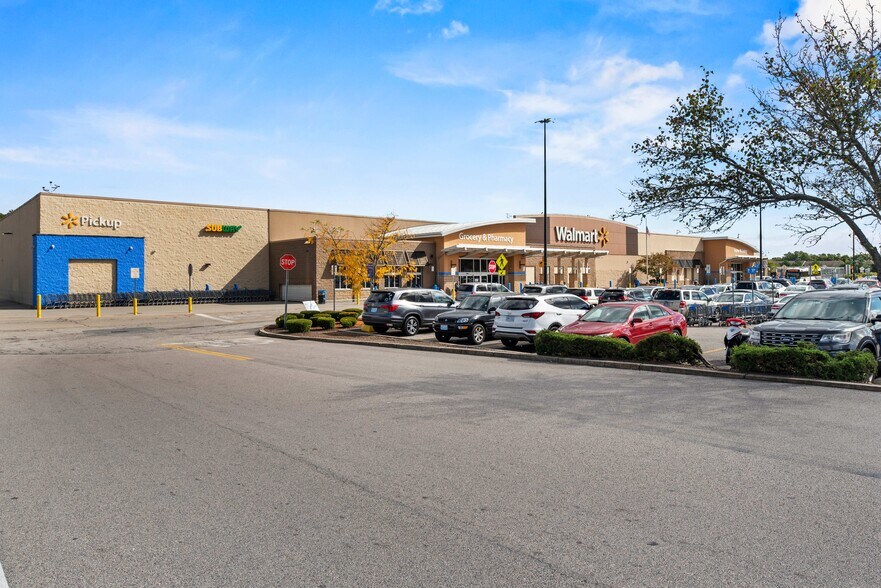 1776-1820 Plainfield Pike, Cranston, RI à louer - Photo de l’immeuble – Image 3 sur 14
