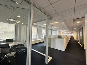 2 N Riverside Plz, Chicago, IL à louer Photo intérieure– Image 1 sur 5