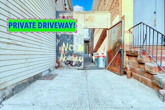 Plus de détails pour 1059 Wyckoff Ave, Ridgewood, NY - Bureau/Local commercial à louer