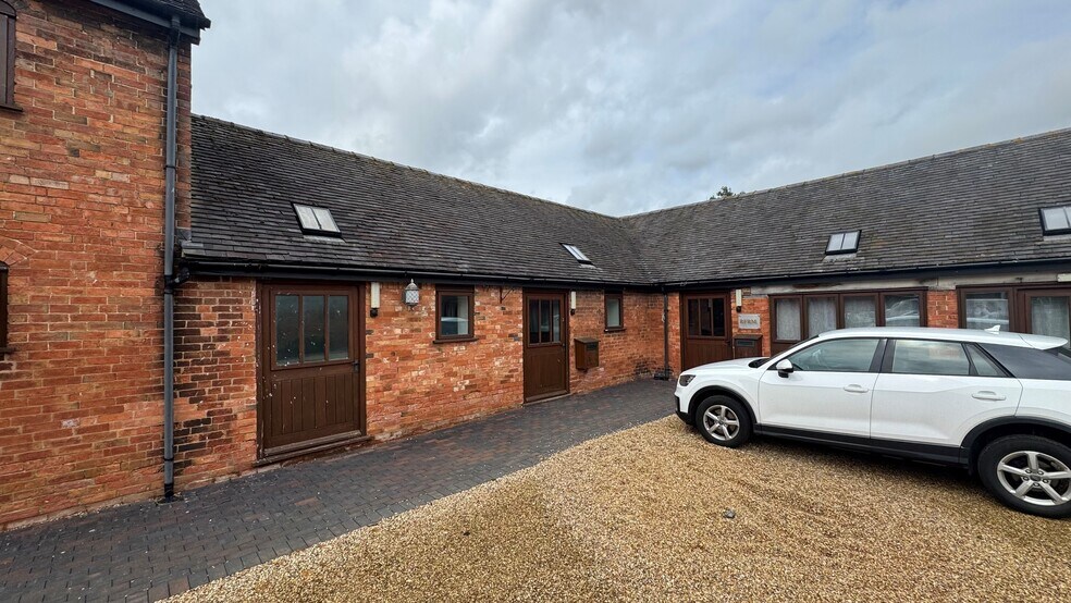 Meriden Rd, Solihull à louer - Photo de l’immeuble – Image 1 sur 21