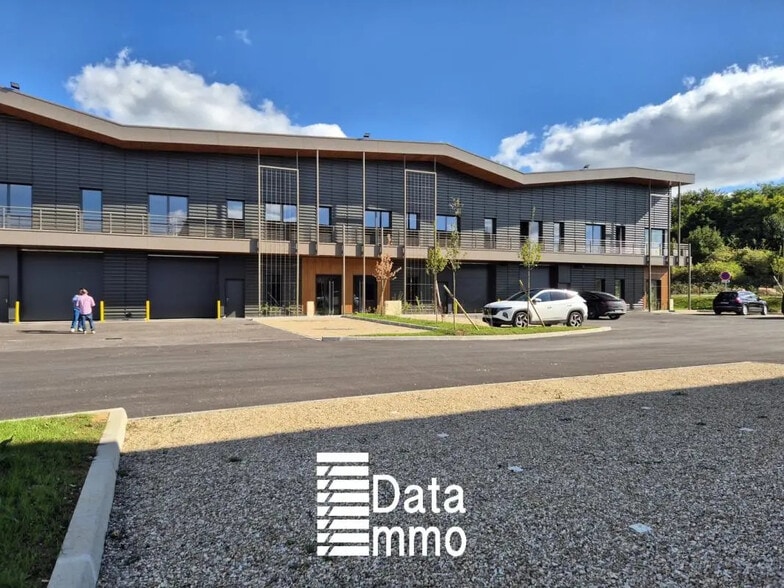 Industriel/Logistique dans Coupvray à louer - Photo de l’immeuble – Image 3 sur 10