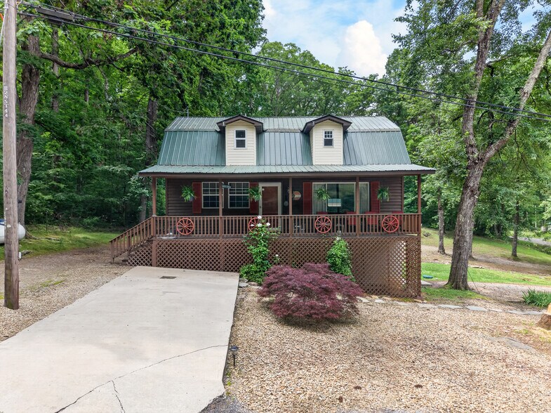 279 Siever Rd, Crossville, TN à vendre - Photo de l’immeuble – Image 2 sur 32