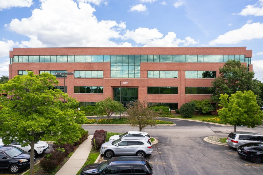 2250 Point Blvd, Elgin, IL à vendre Photo de l’immeuble– Image 1 sur 11