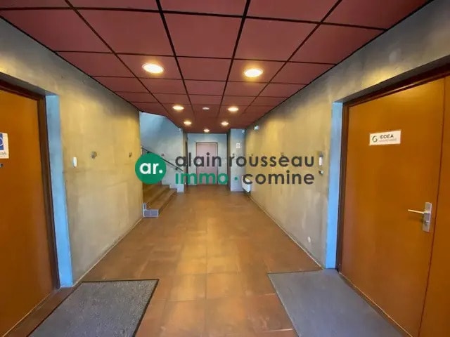 Bureau dans Saint-Herblain à louer - Hall d’entrée – Image 2 sur 7