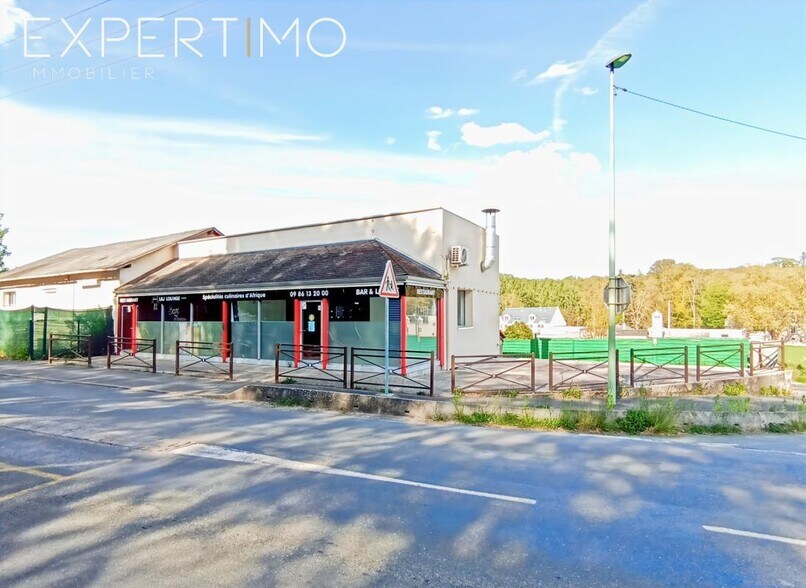 Local commercial dans Saclas à louer - Photo de l’immeuble – Image 1 sur 9
