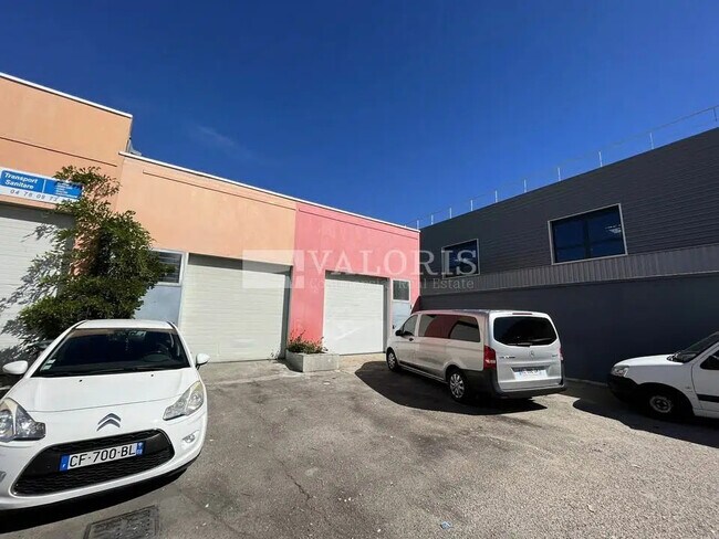 Plus de détails pour 195-199 Avenue Francis De Pressensé, Vénissieux - Local d'activités à louer