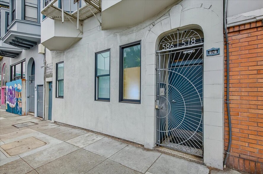 578-586 Guerrero st, San Francisco, CA à vendre - Photo de l’immeuble – Image 2 sur 15