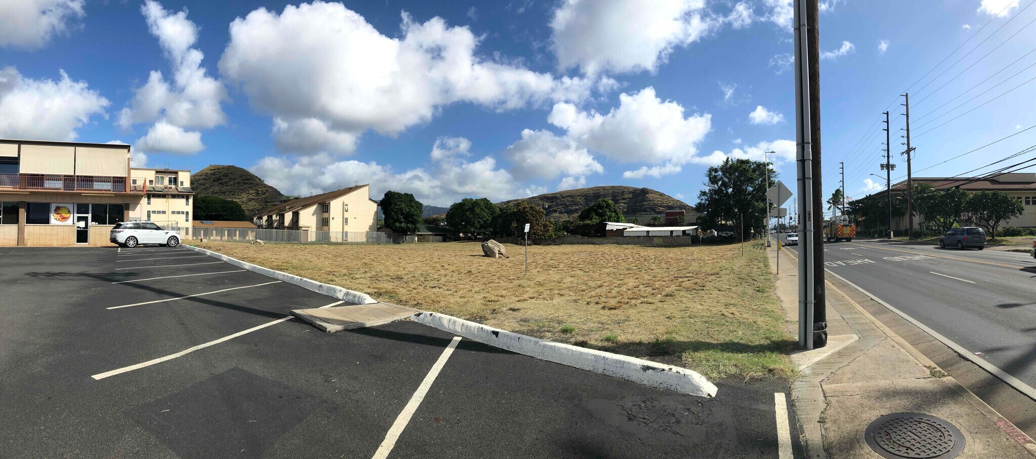 85-936 Farrington Hwy, Waianae, HI à louer Photo de l’immeuble– Image 1 sur 6
